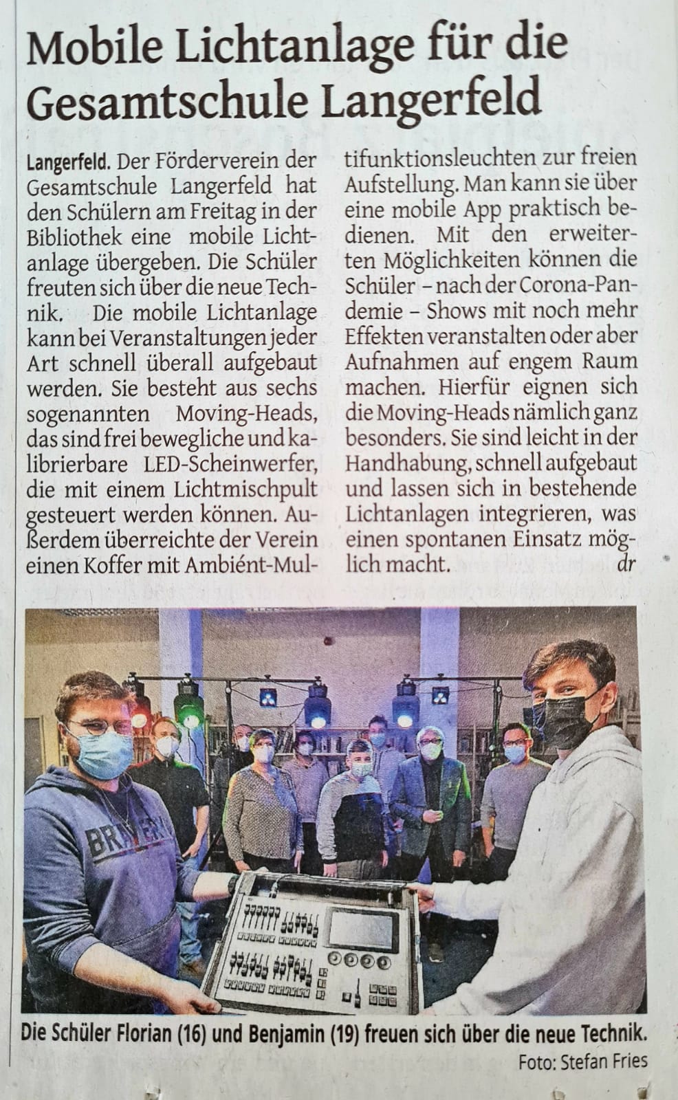 Der Förderverein FGL schenkt seiner Schule, der Gesamtschule Langerfeld eine digitale Lichtanlage!